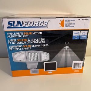Sunforce Triple Head LED  Solar Motion Activated Security Light